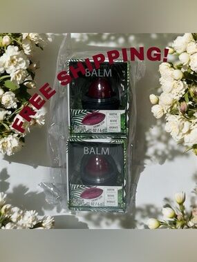 NWT 2 Pack LIQUE Lip Care Coconut Scent Lip Balm FREE SHIPPING!